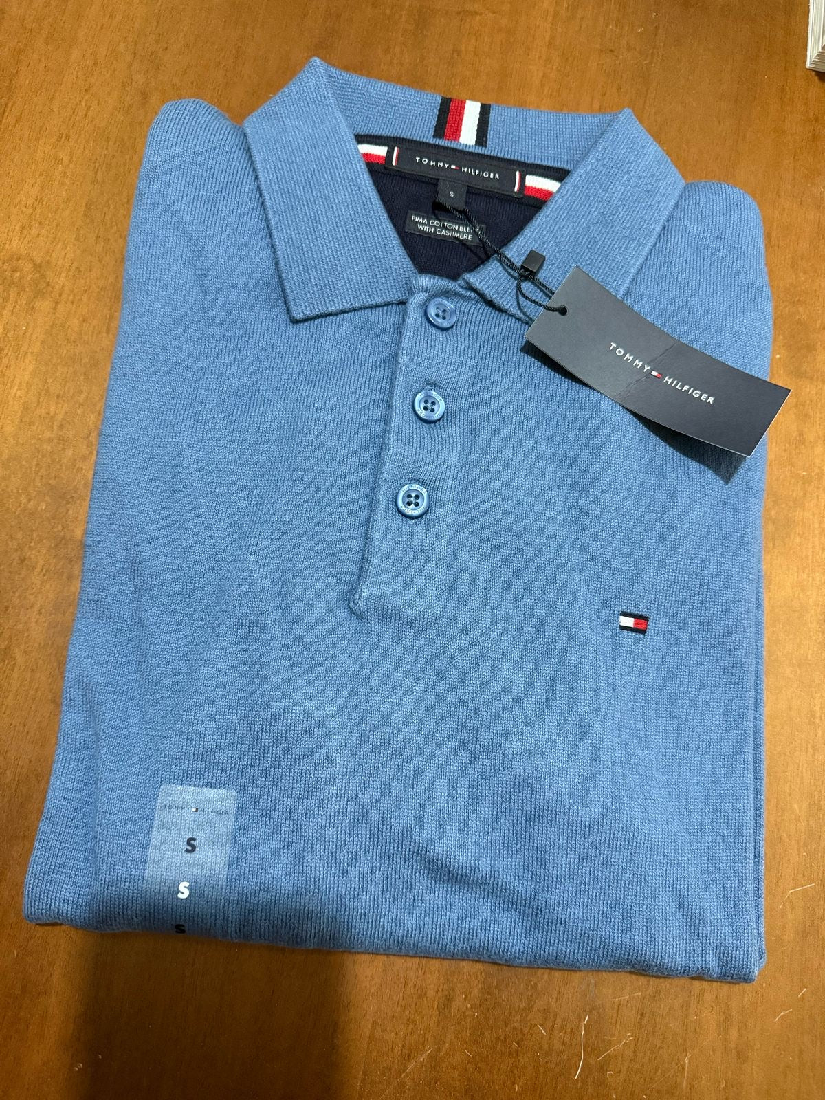 Pulover Tommy Hilfiger (MESHKUJ)(STOCK)