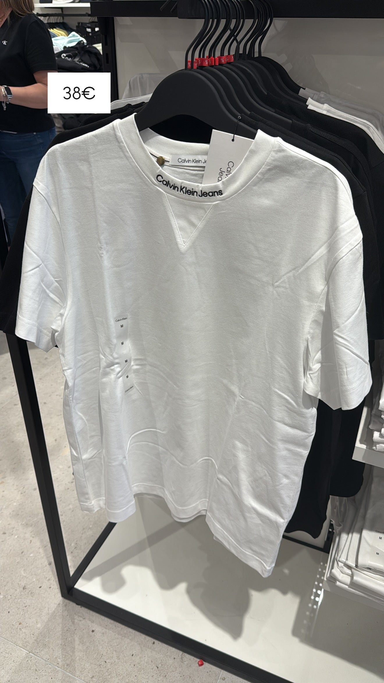 Tshirt Calvin Klein (MESHKUJ)