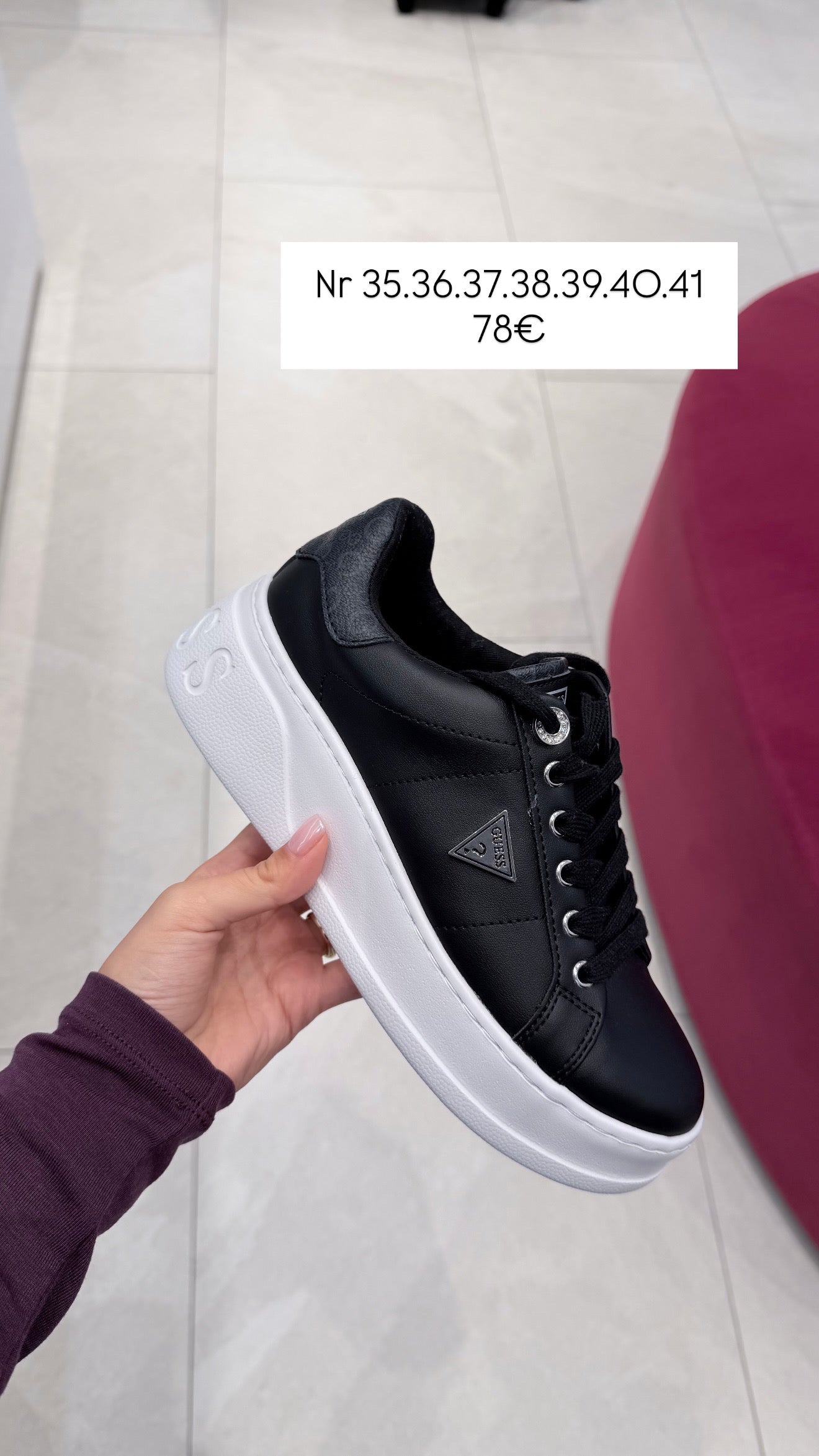 Atlete Guess (FEMRA) OCT