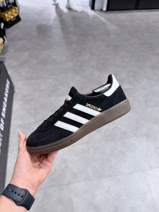 Atlete Adidas SPEZIAL