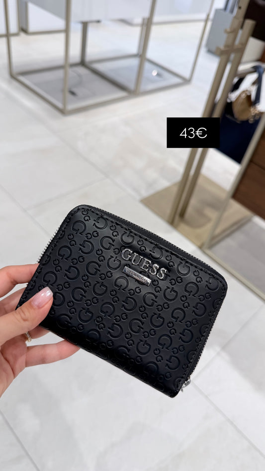 Portofol Guess (FEMRA) OCT