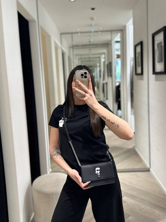 Cante Karl Lagerfeld (FEMRA)