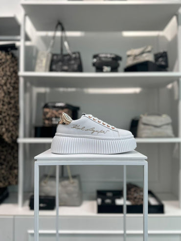 Atlete Karl Lagerfeld (FEMRA)