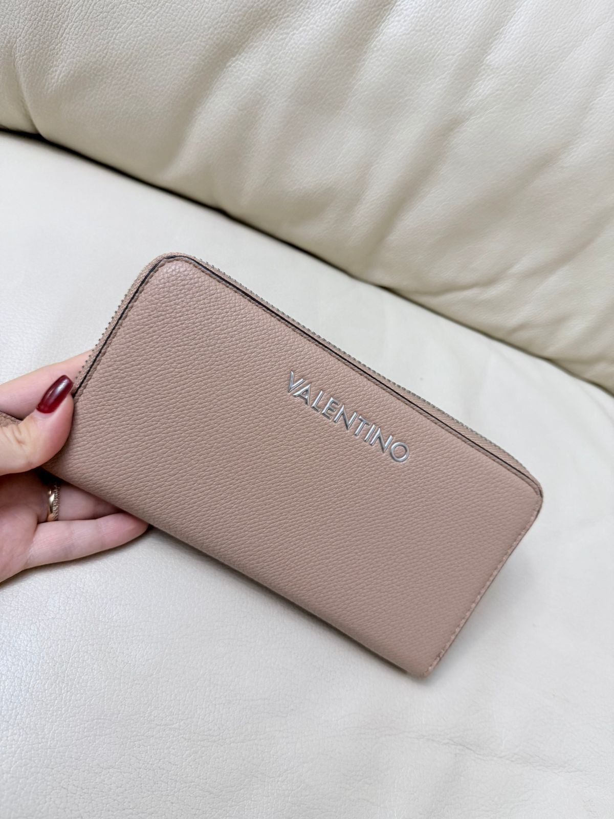 Portofol Valentino (FEMRA)(STOCK)