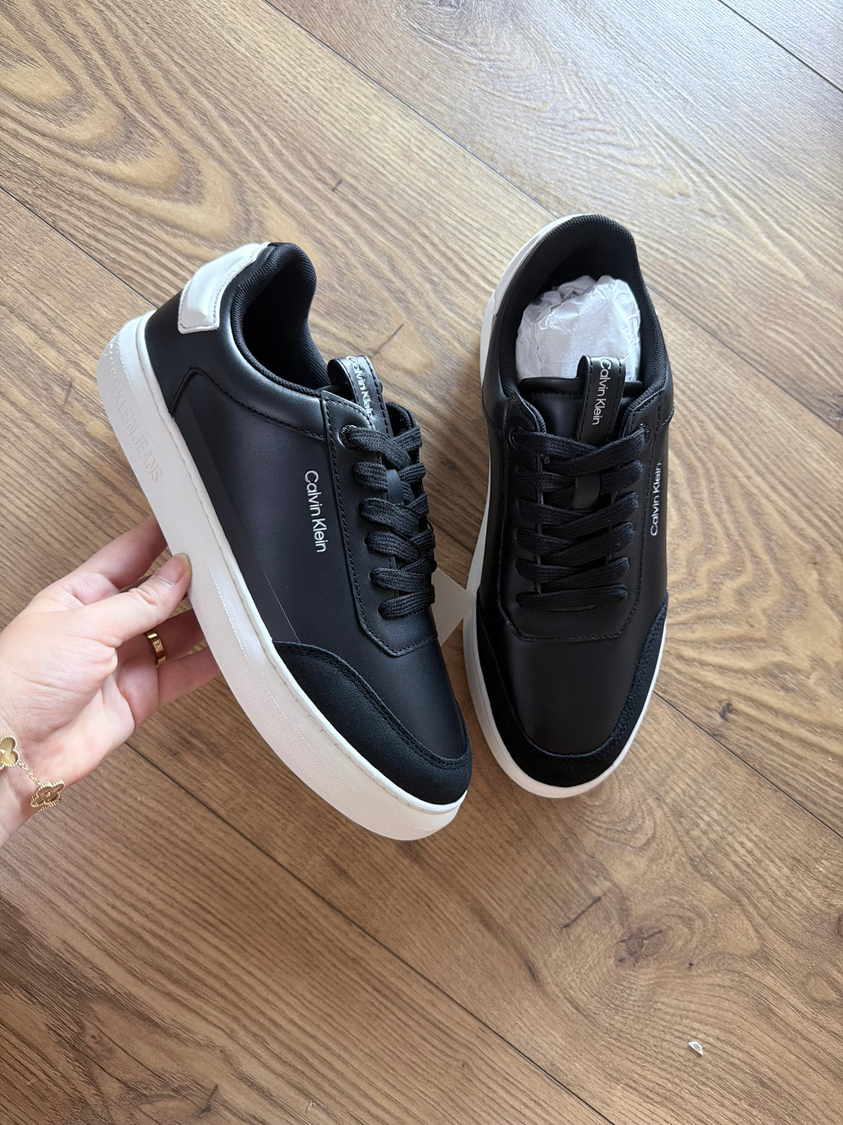 Atlete Calvin Klein (MESHKUJ)(STOCK)