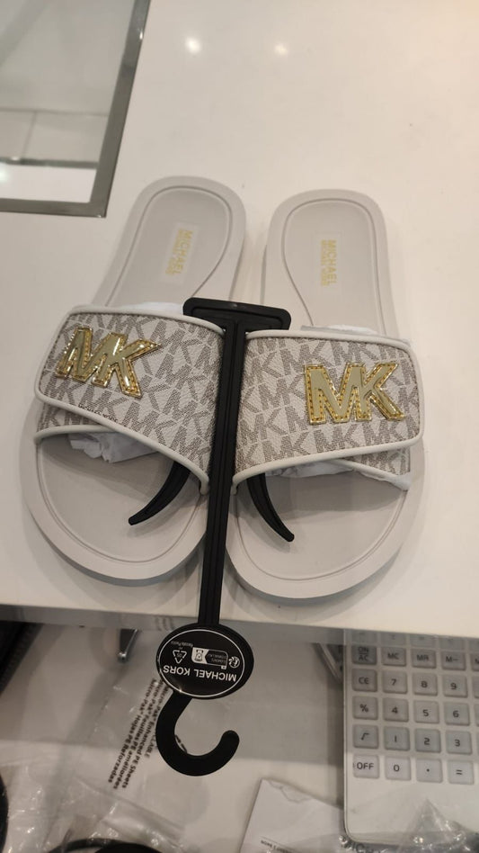 Shapka Michael Kors (FEMRA)(Pre-Order)