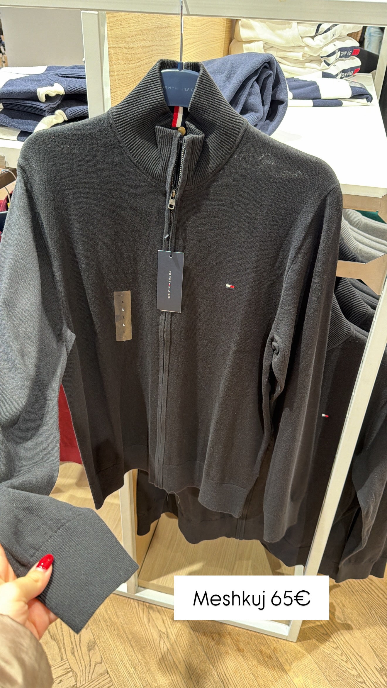 Pulover Tommy Hilfiger (MESHKUJ)