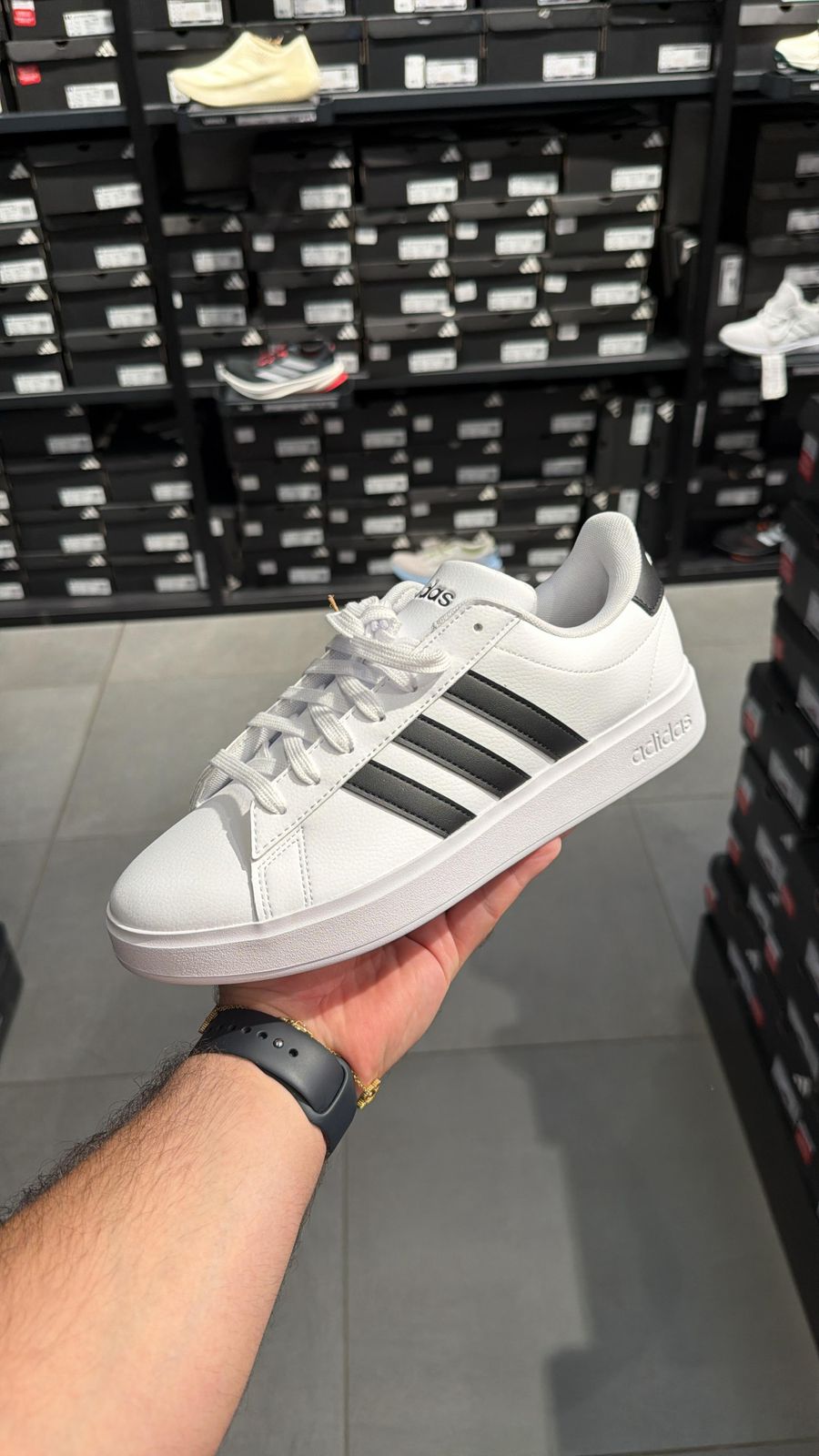 Atlete Adidas (MESHKUJ)(STOCK)
