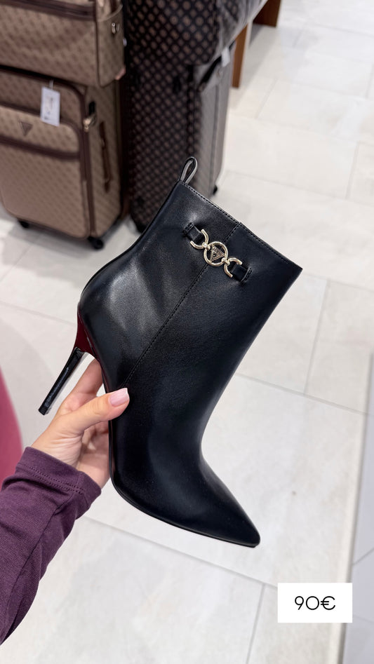 Cizme Guess (FEMRA) OCT