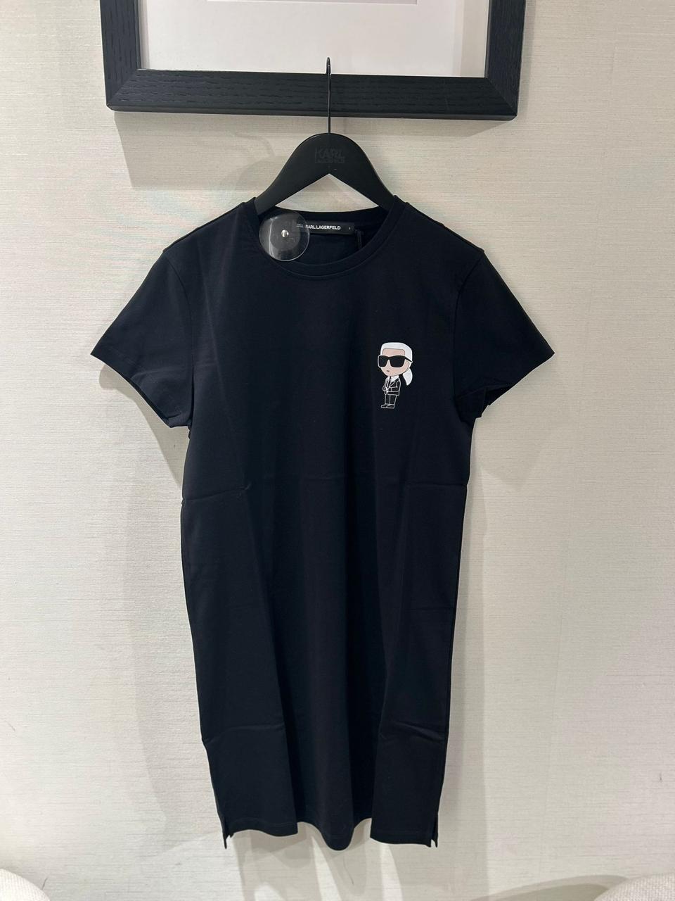 Fustan Karl Lagerfeld(STOCK)