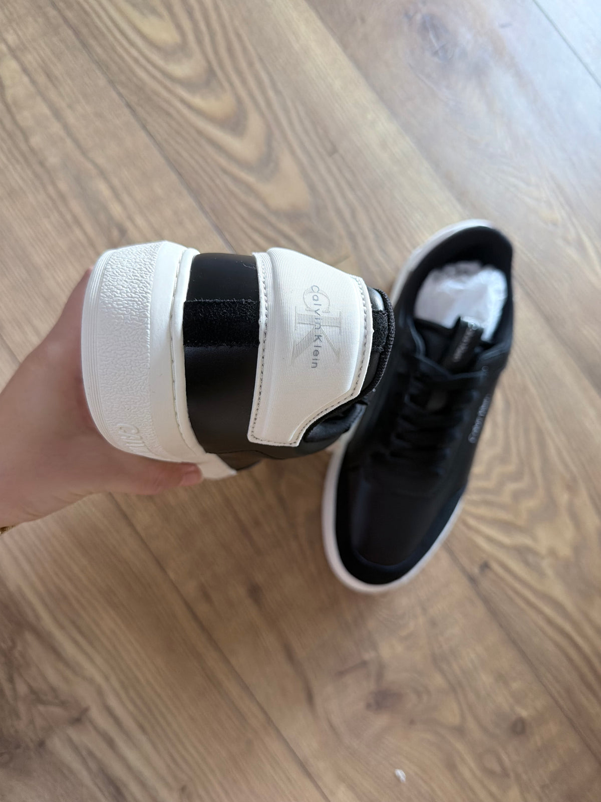 Atlete Calvin Klein (MESHKUJ)(STOCK)