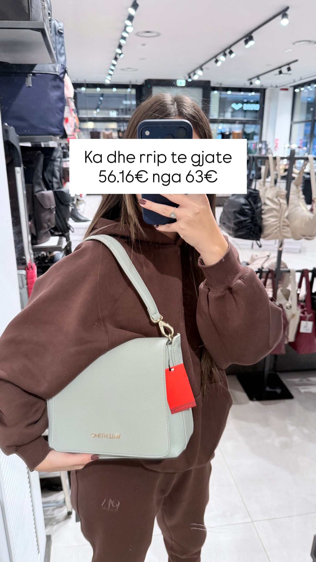 Cante Valentino (FEMRA)(STOCK)