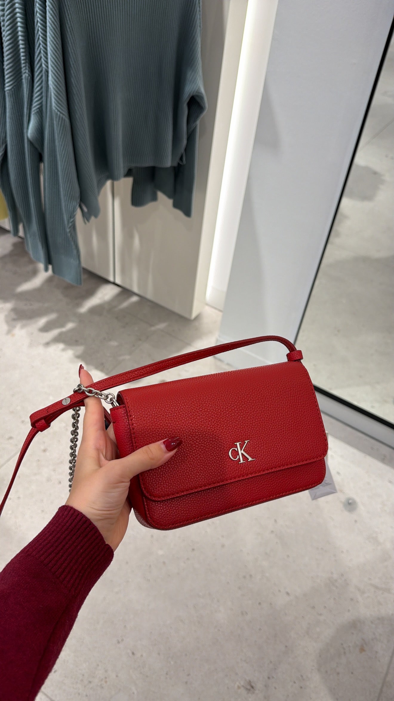 Cante Calvin Klein (FEMRA)