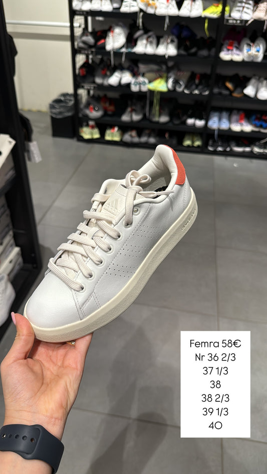 Atlete Adidas (FEMRA) 05M
