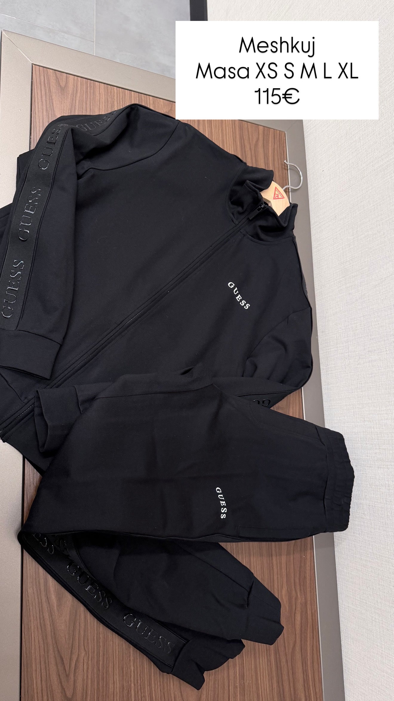 Kostum Guess (MESHKUJ)