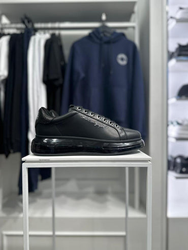 Atlete Karl Lagerfeld (MESHKUJ)