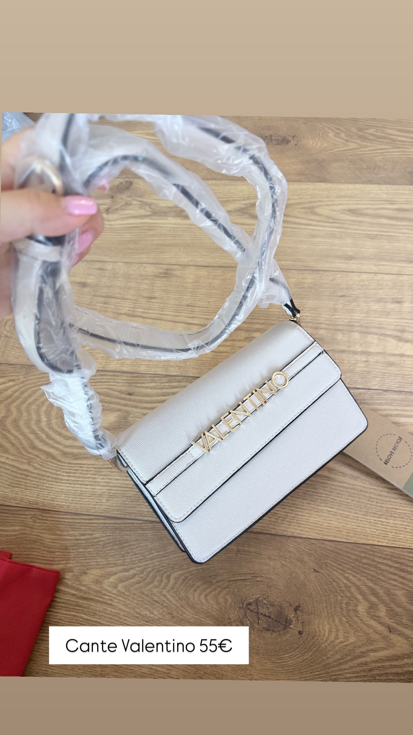 Cante Valentino (FEMRA)(STOCK)