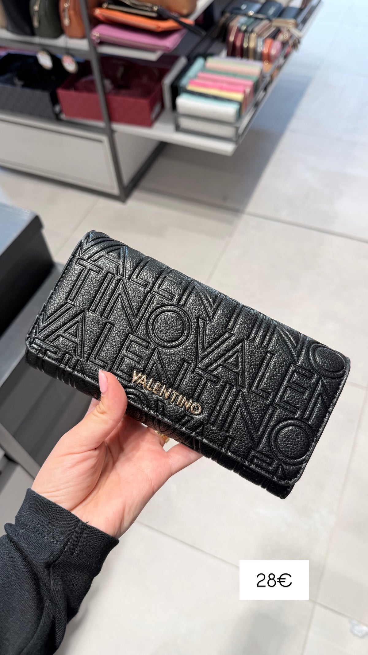 Portofol Valentino (FEMRA)(STOCK)