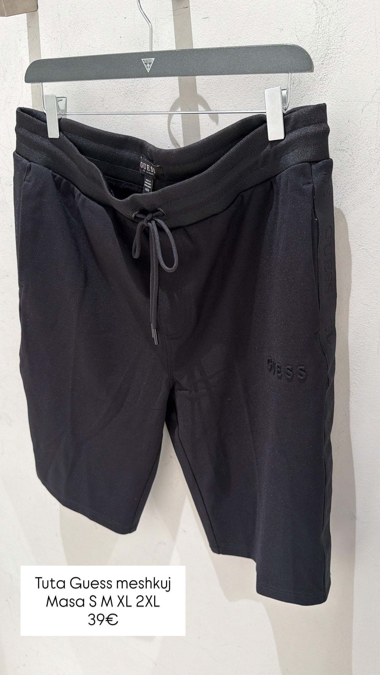 Tuta Guess (MESHKUJ)(STOCK)