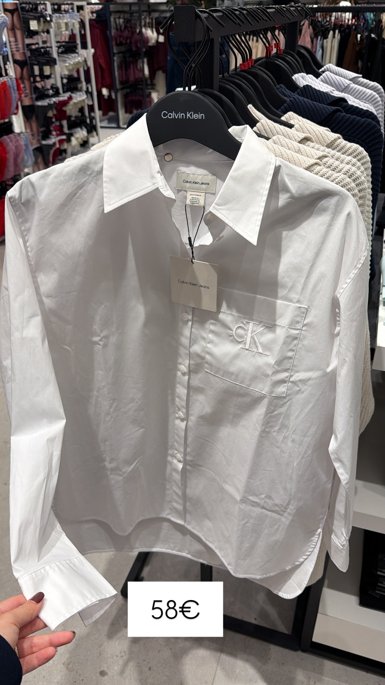 Kemishe Calvin Klein (FEMRA)