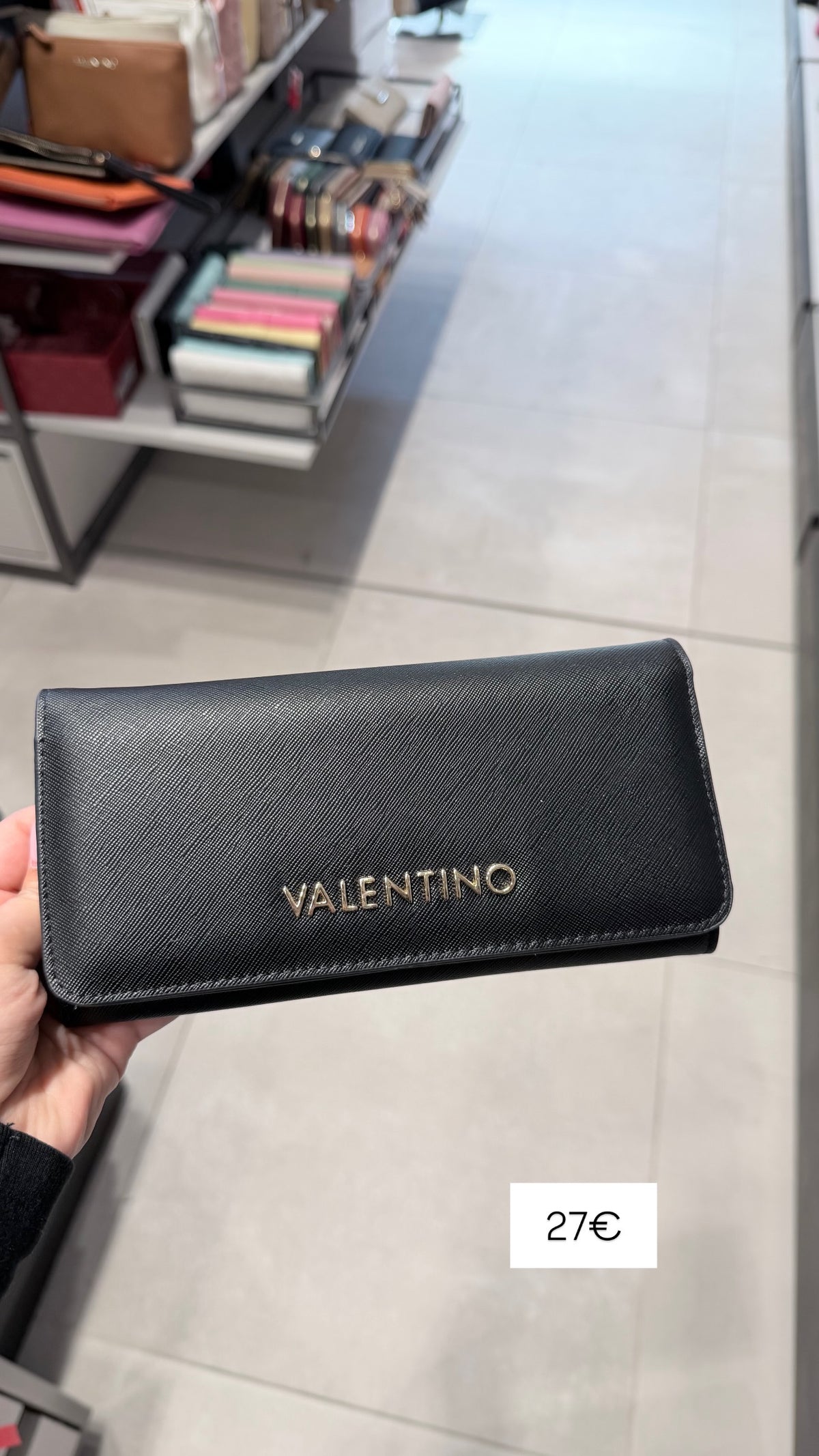 Portofol Valentino (FEMRA)(STOCK)