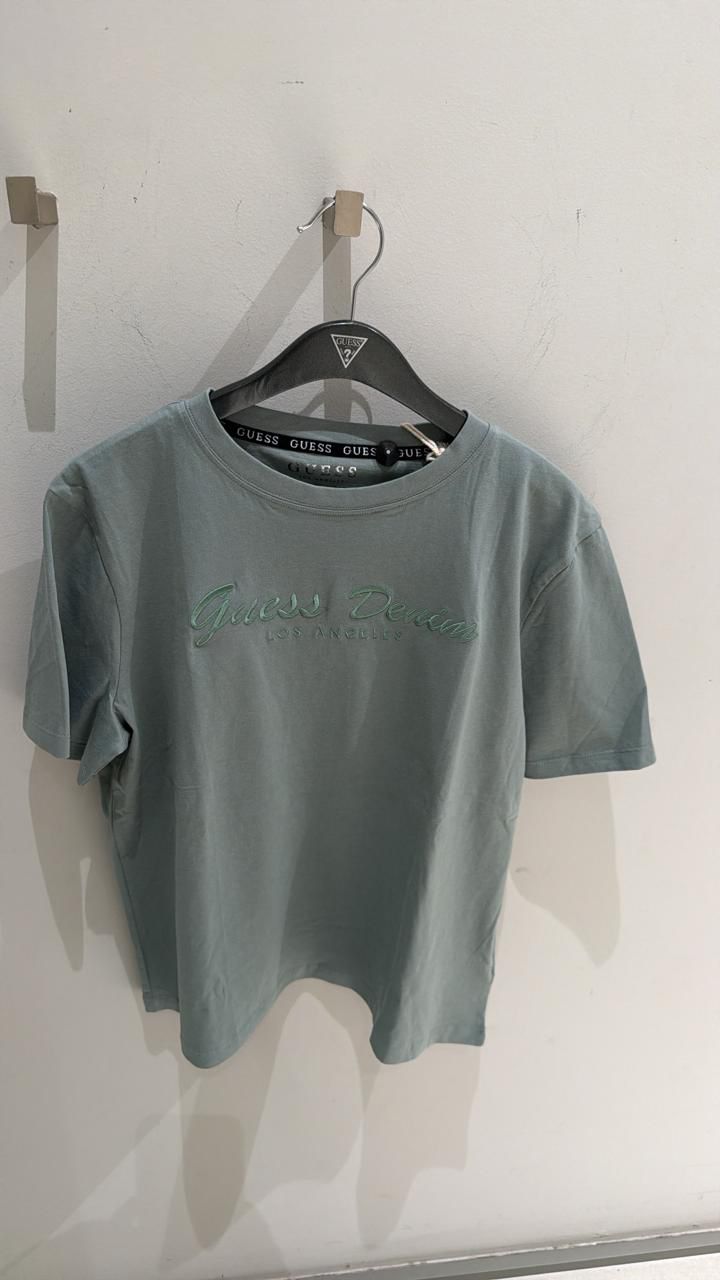 Tshirt Guess (FEMRA)(STOCK)