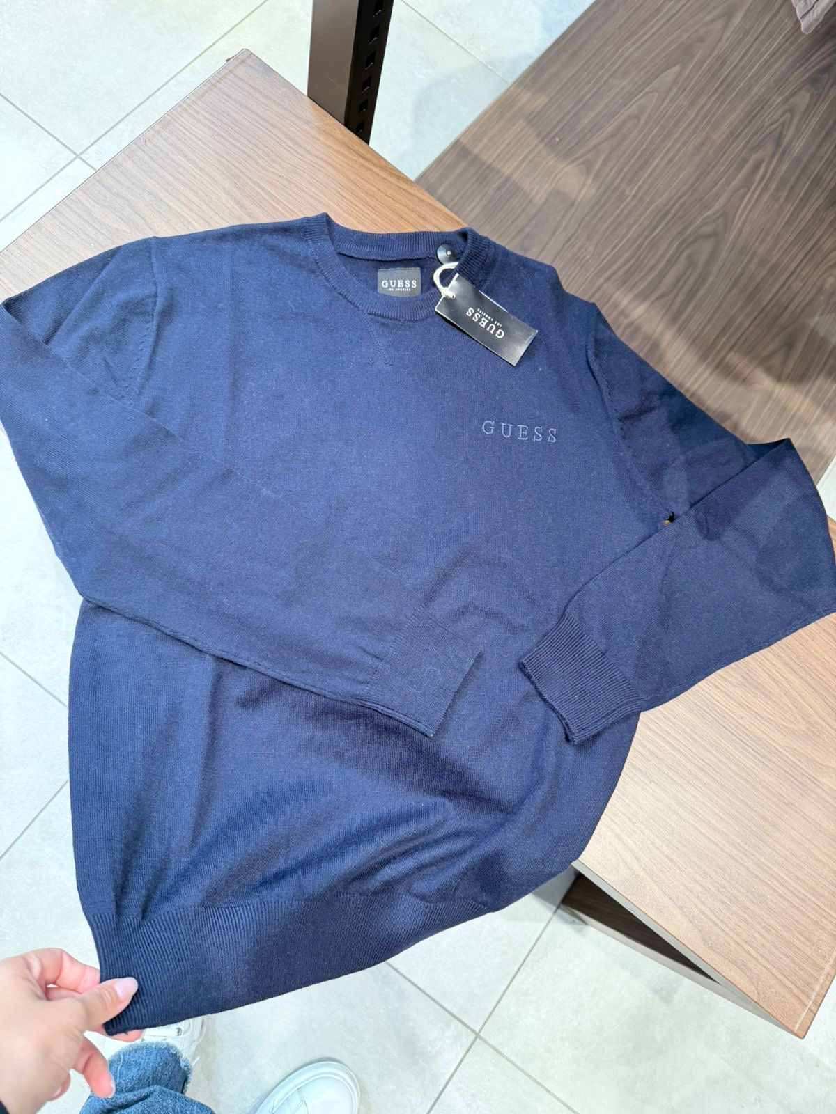 Pulover Guess (MESHKUJ)(STOCK)