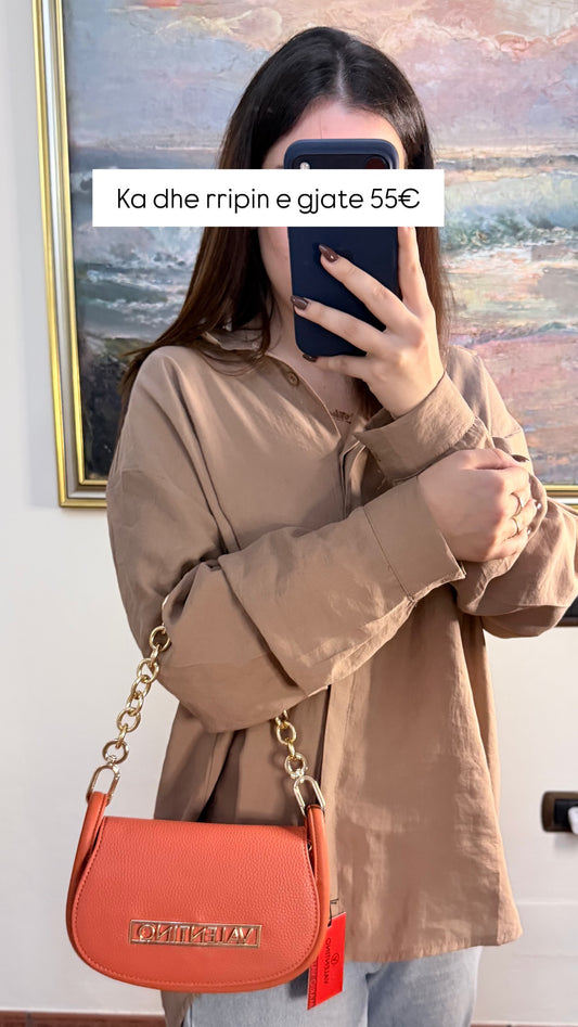 Cante Valentino (FEMRA)(STOCK)