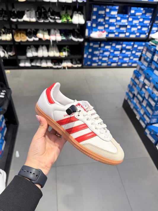 Atlete Adidas (FEMRA)