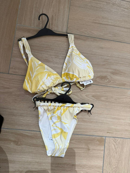 Rroba plazhi H&M (FEMRA)