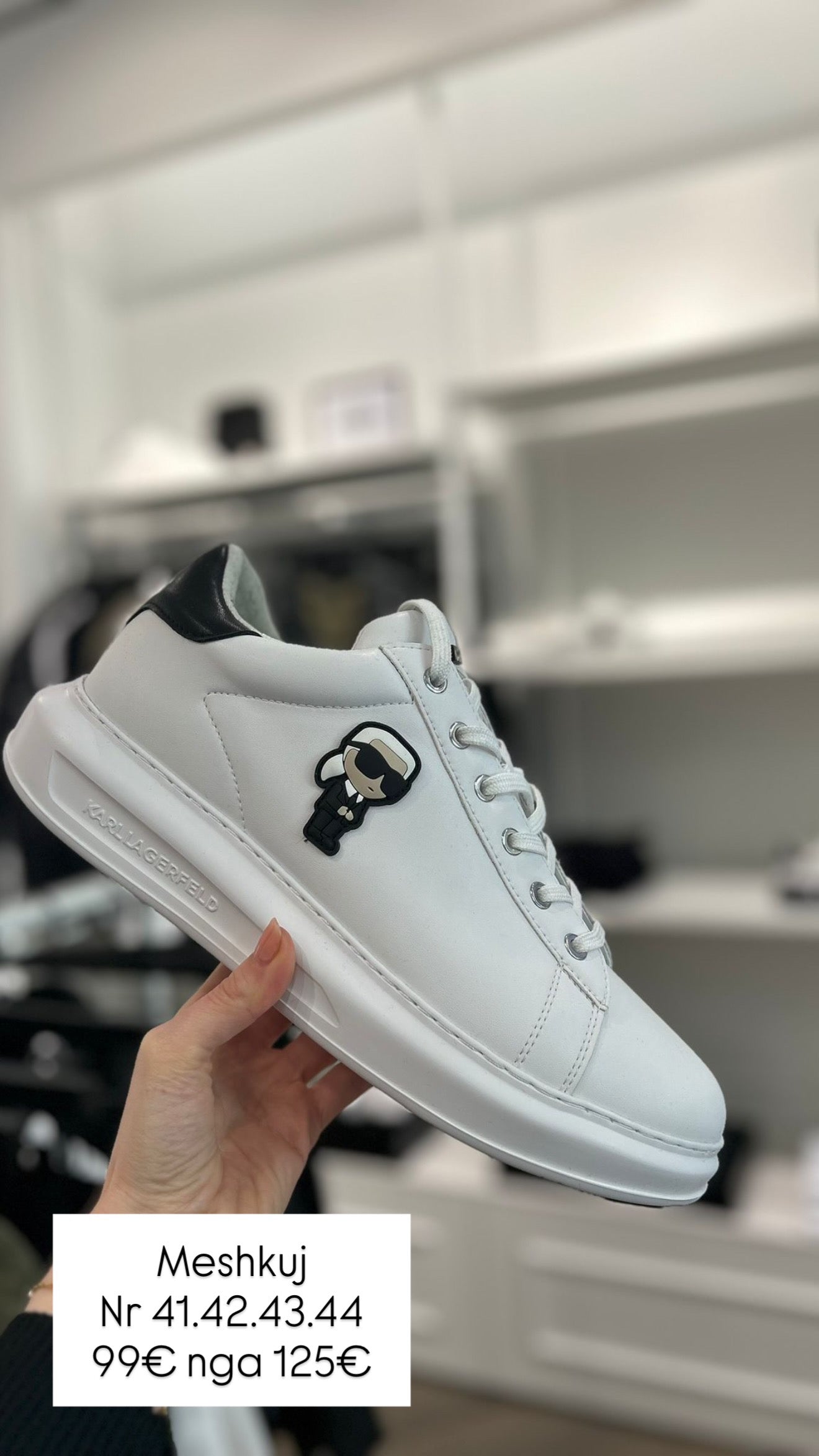 Atlete Karl Lagerfeld (MESHKUJ)(STOCK)