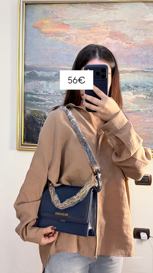 Cante Valentino (FEMRA)(STOCK)