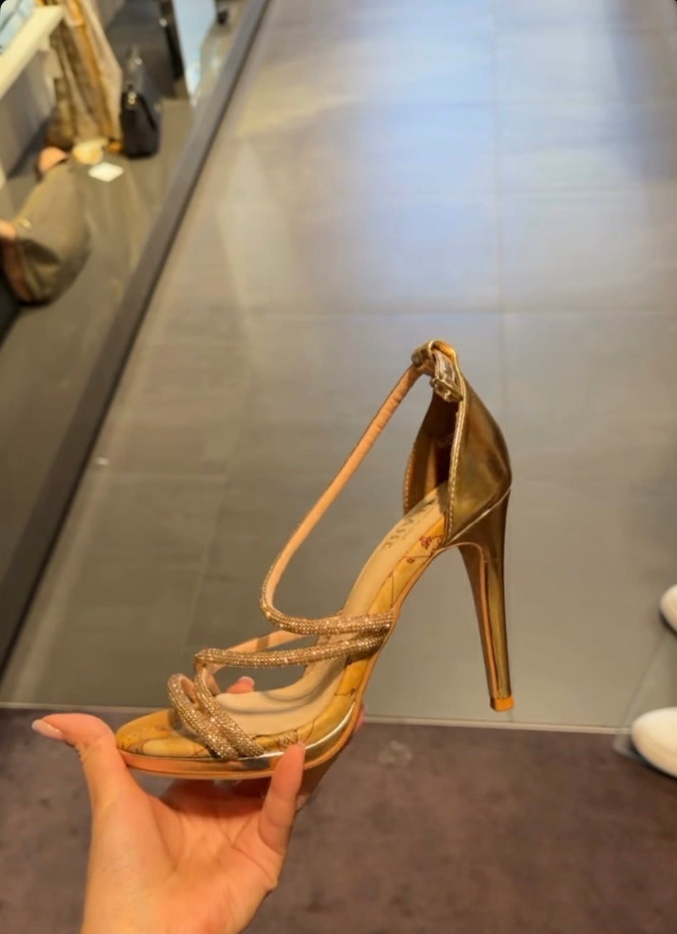 Sandale Alviero (FEMRA)(STOCK)