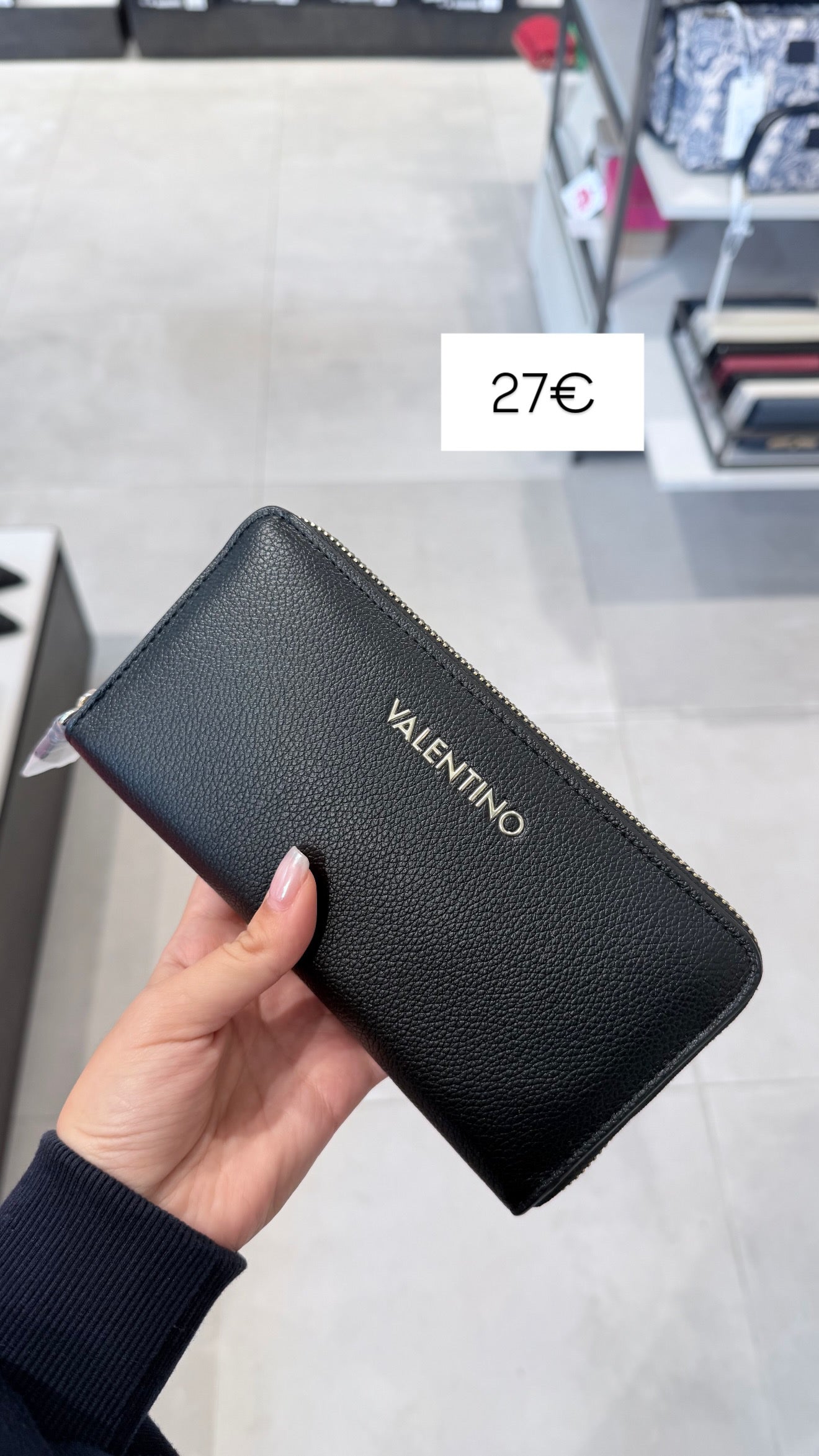 Portofol Valentino (FEMRA)(STOCK)