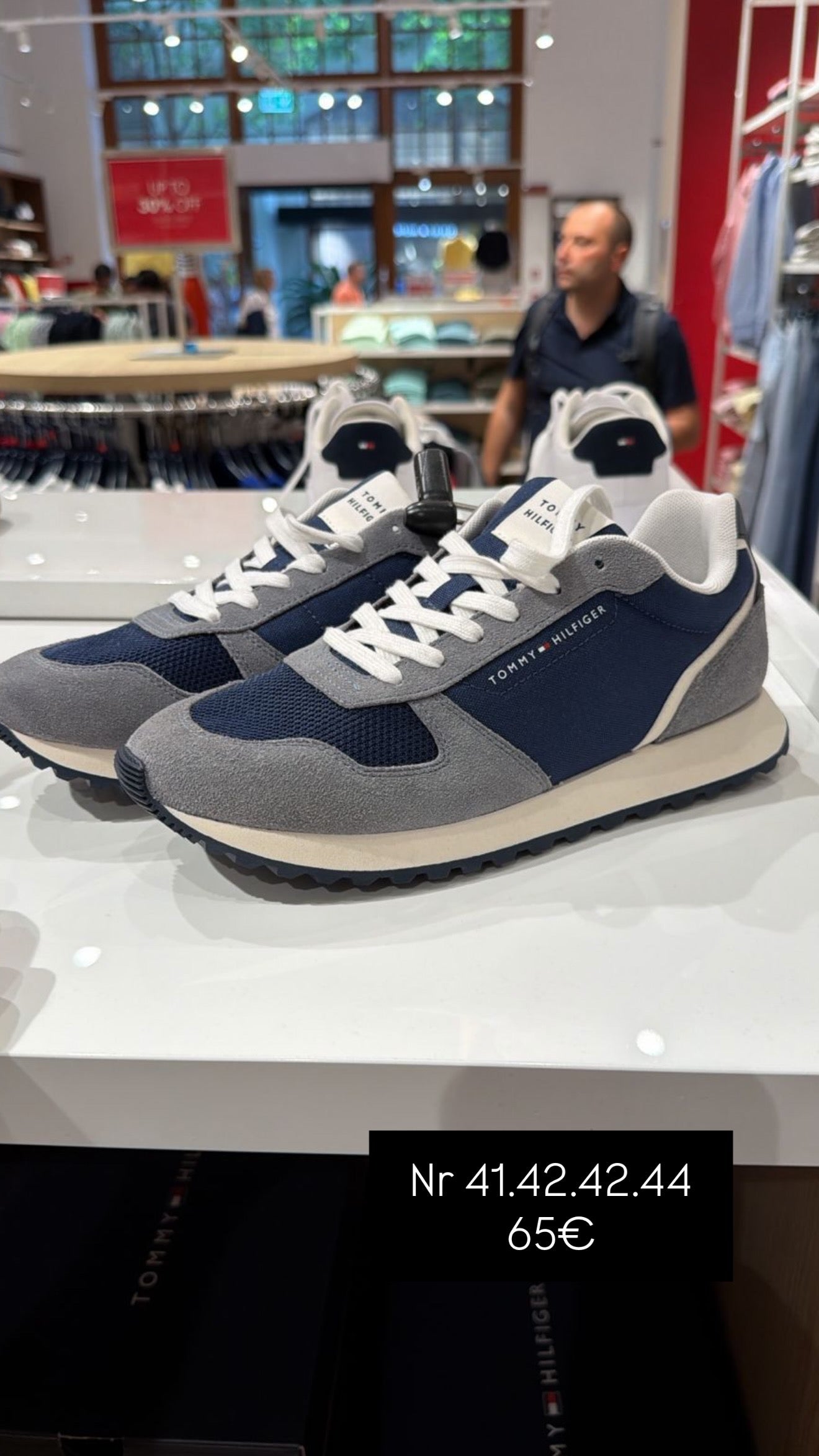 Atlete Tommy Hilfiger (MESHKUJ)(STOCK)