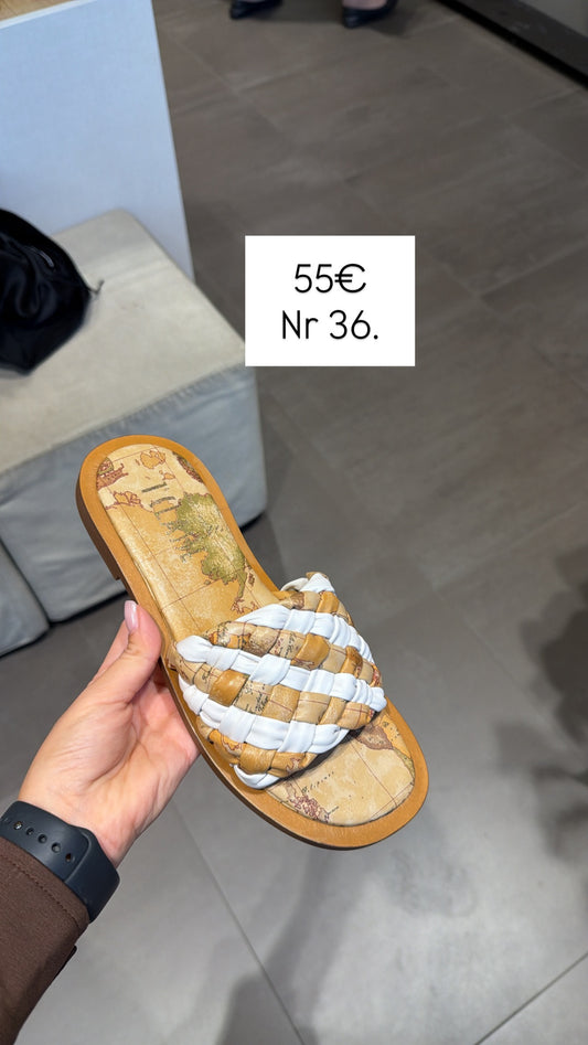 Shapka Alviero (FEMRA)(STOCK)