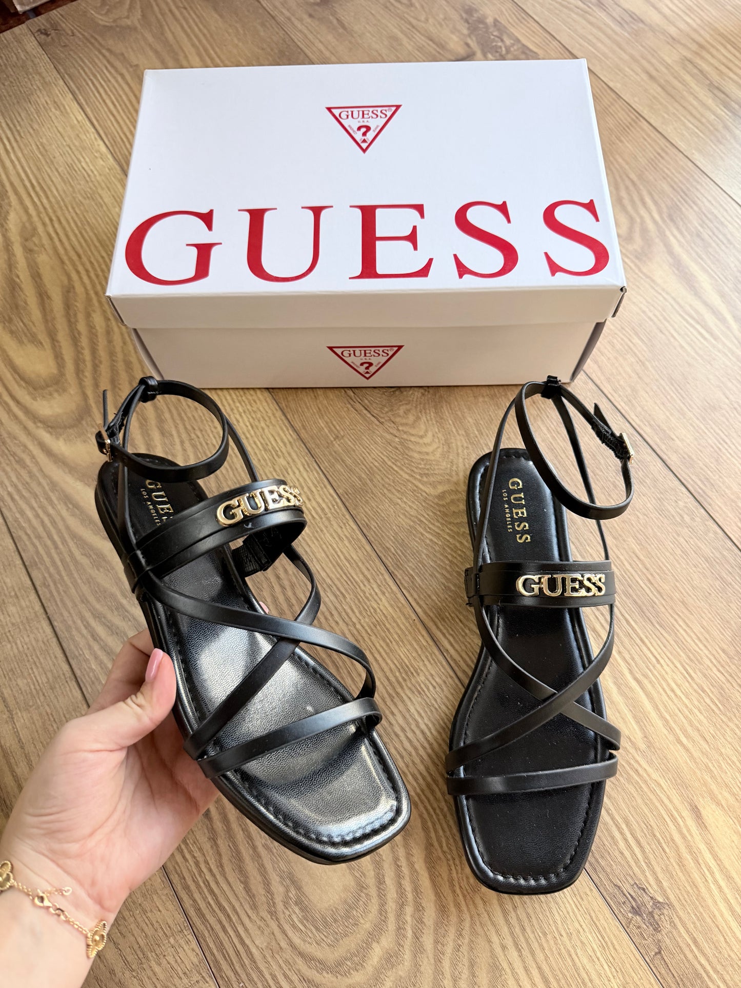 Sandale Guess (FEMRA)(STOCK)
