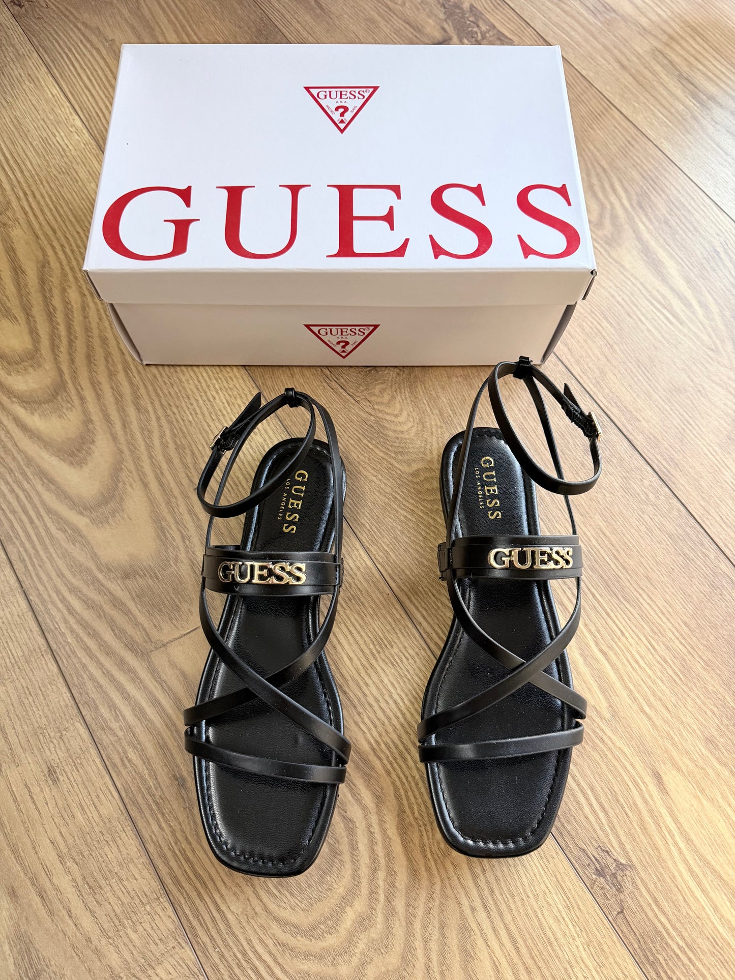 Sandale Guess (FEMRA)(STOCK)