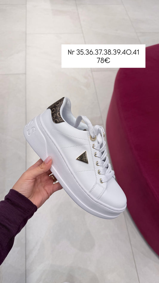 Atlete Guess (FEMRA) OCT
