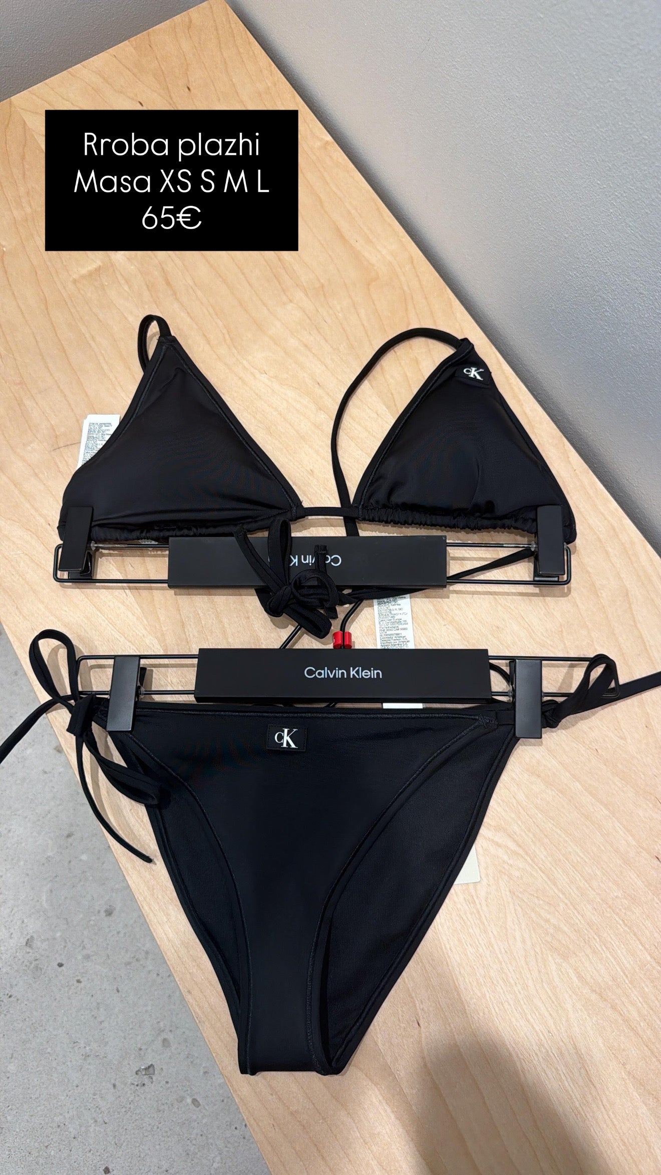 Rroba plazhi Calvin Klein (FEMRA)(STOCK)