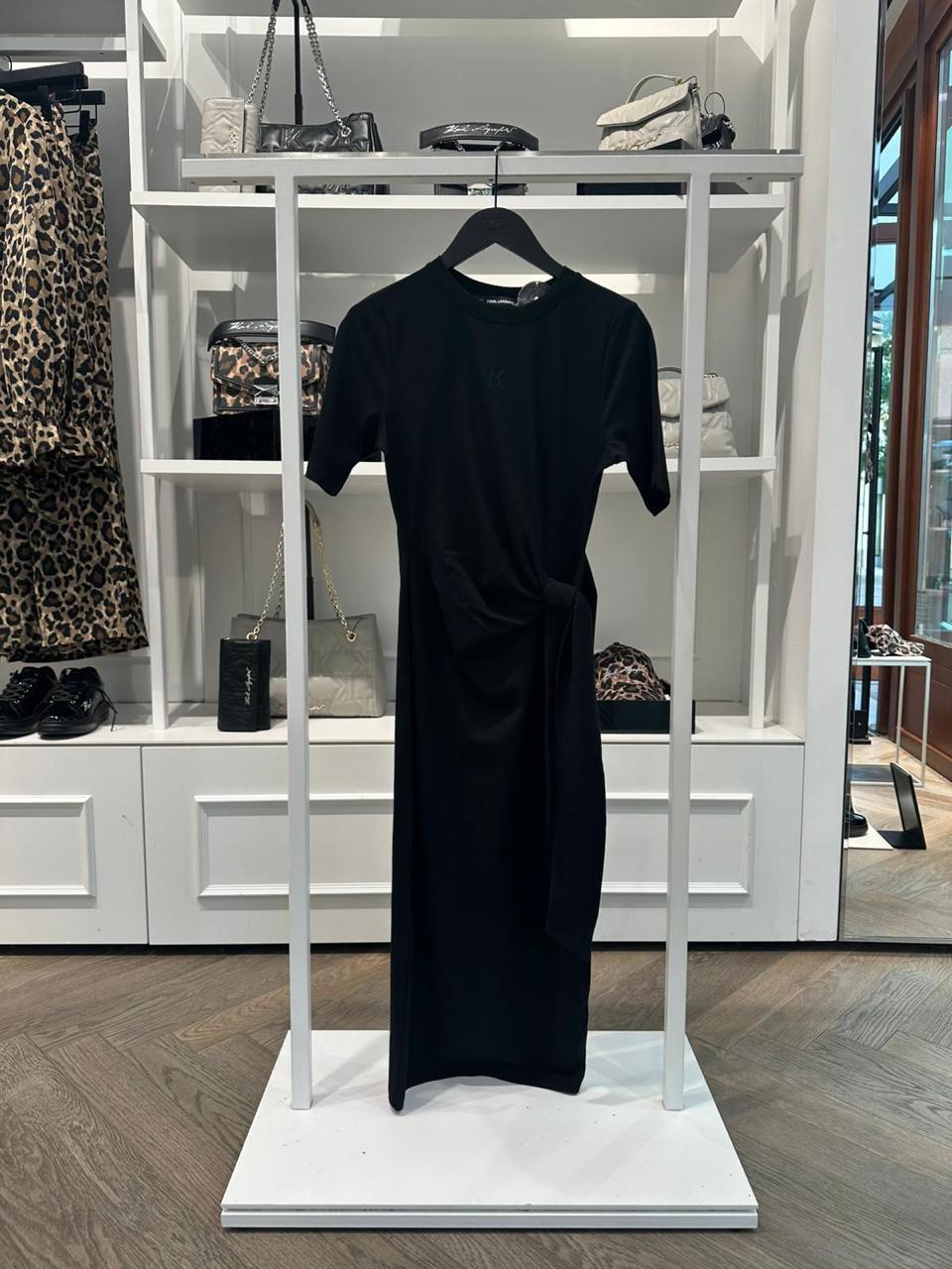Fustan Karl Lagerfeld (STOCK)