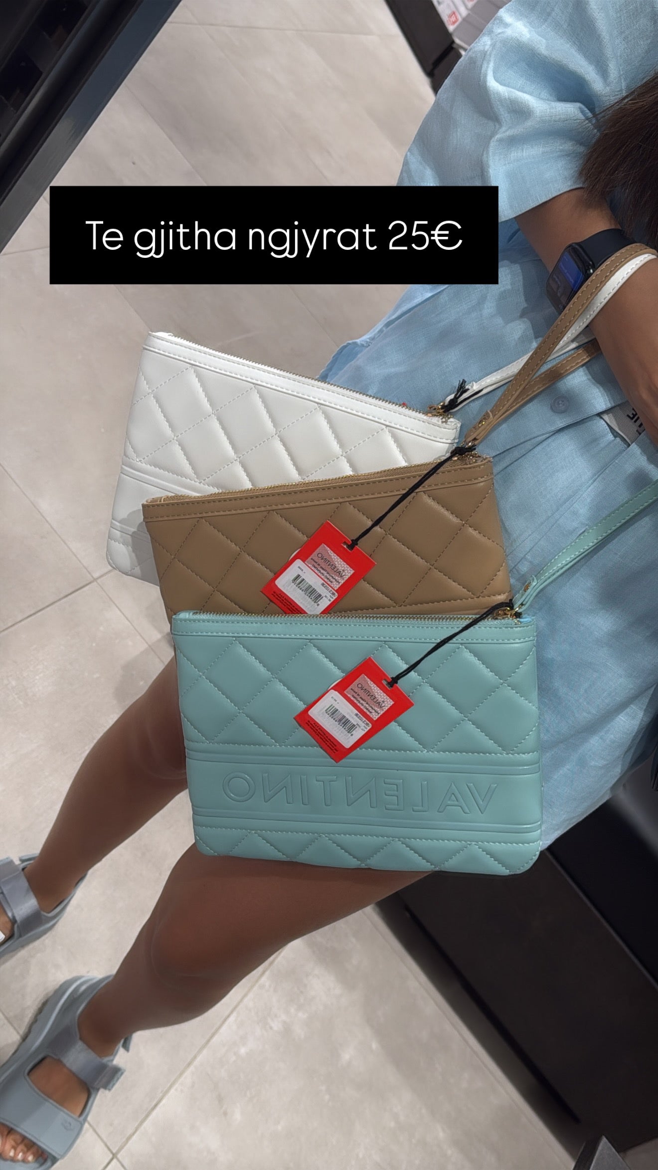 Pochette Valentino (FEMRA)(STOCK)