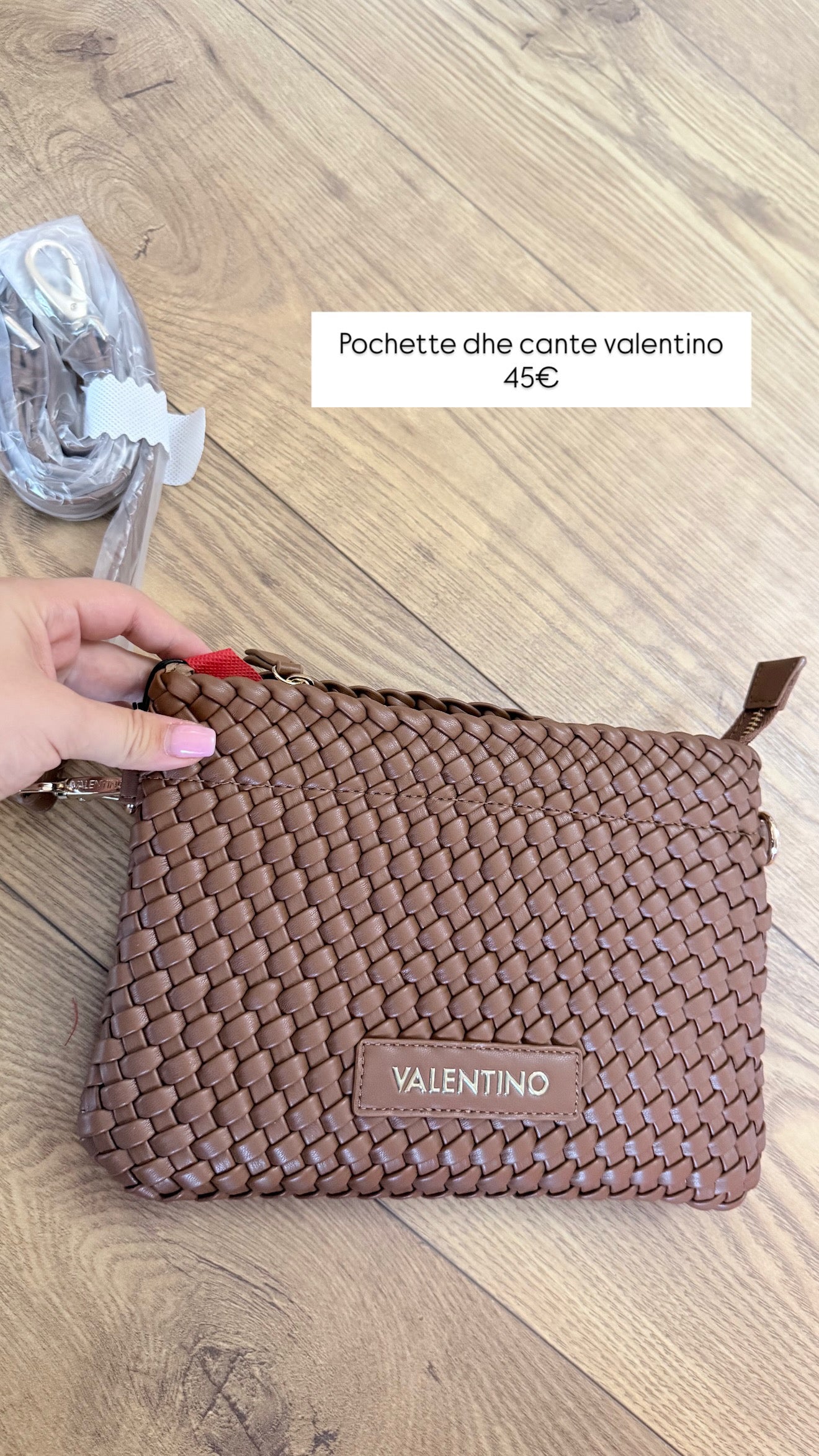 Pochette Valentino (FEMRA)(STOCK)