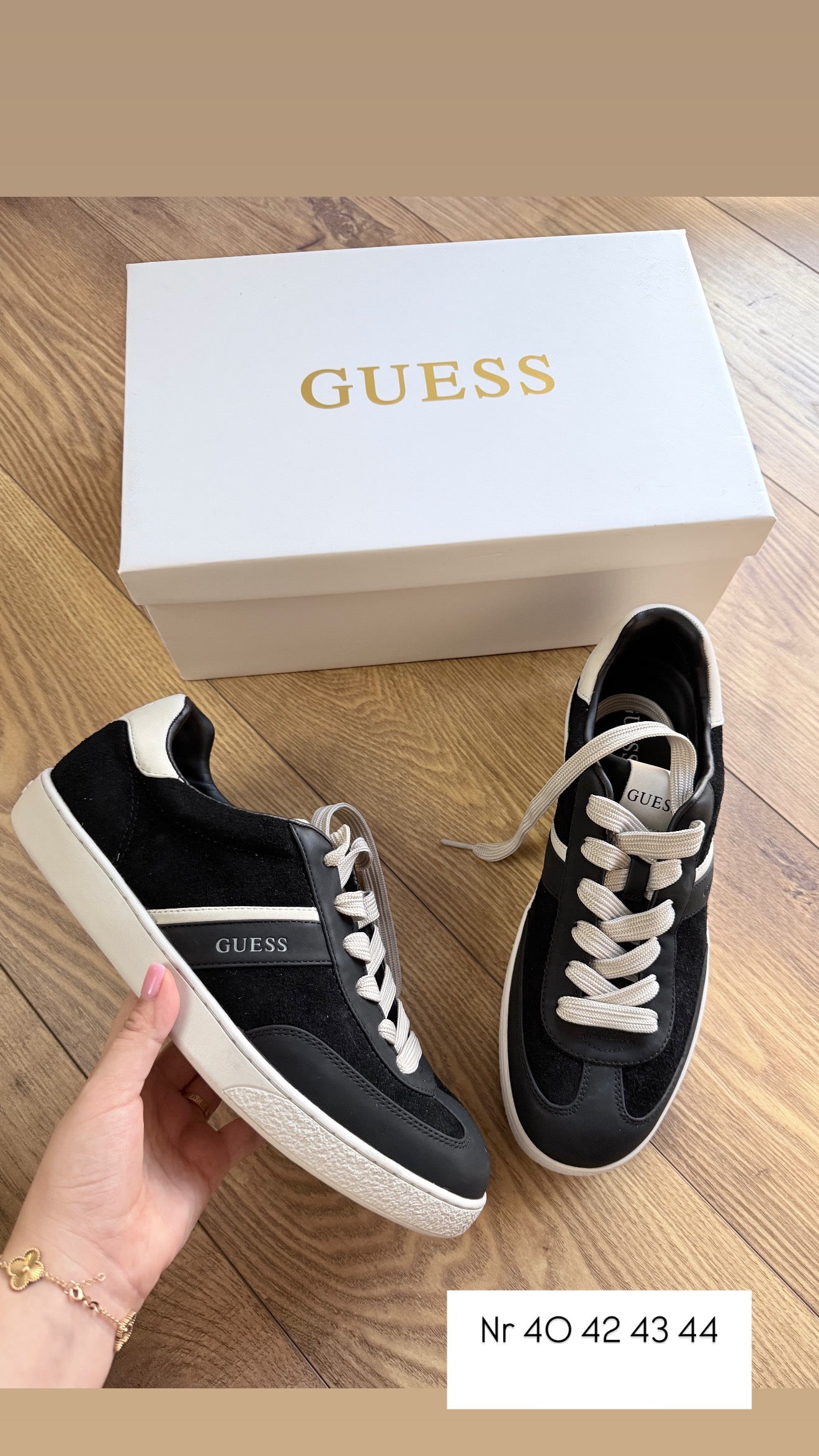 Atlete Guess (MESHKUJ)(STOCK)
