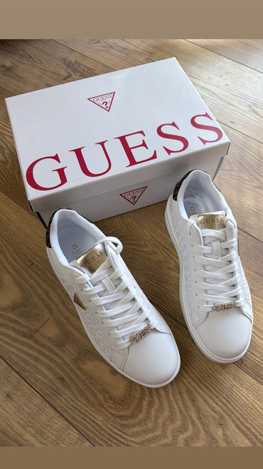 Atlete Guess (FEMRA)(STOCK)