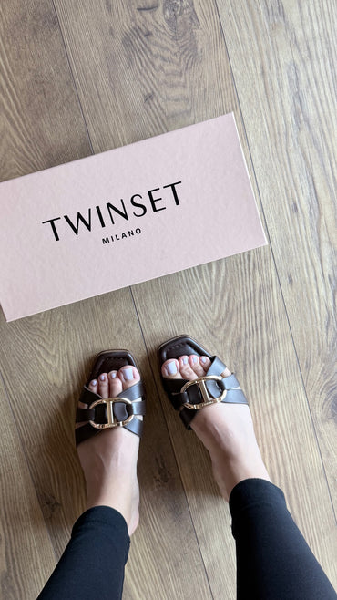 Shapka Twinset (FEMRA)(STOCK)