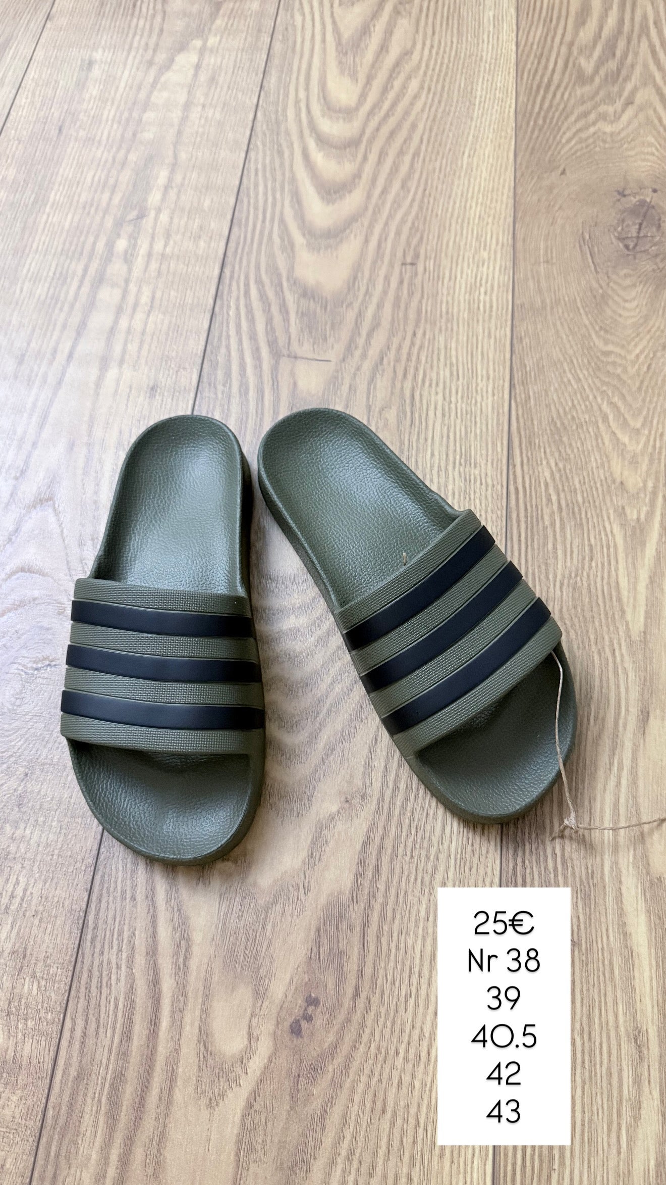Shapka Adidas (UNISEX)(STOCK)