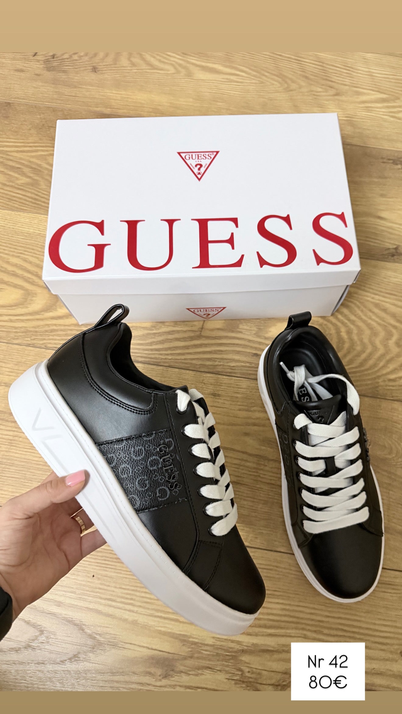 Atlete Guess (MESHKUJ)(STOCK)