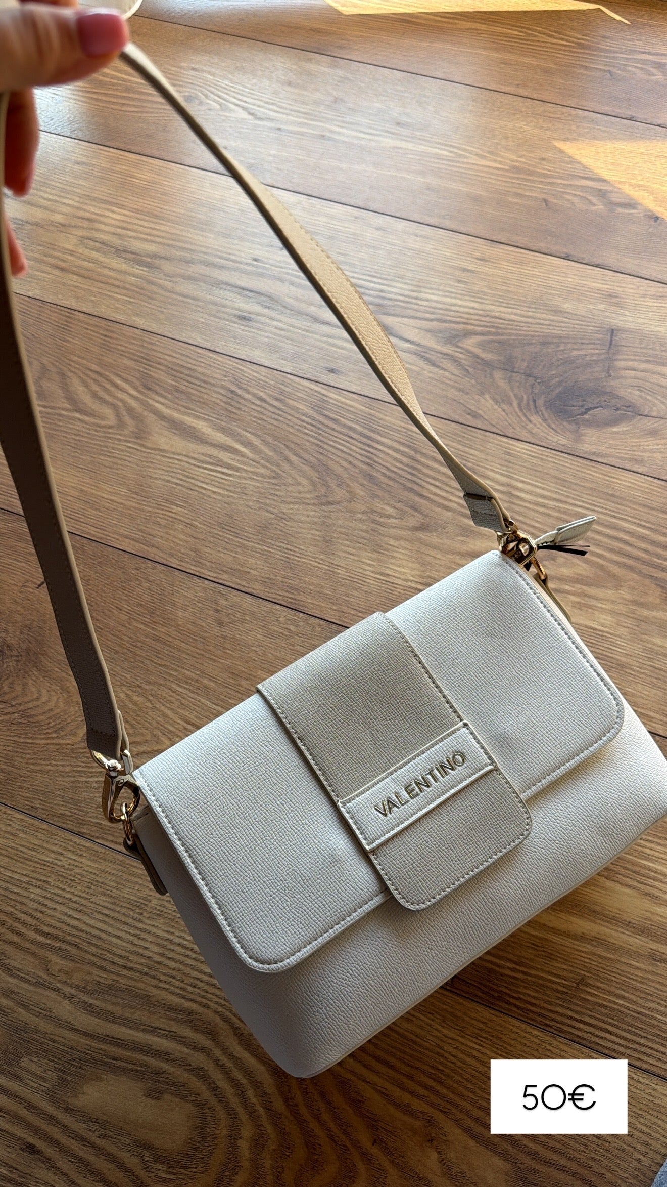 Cante Valentino (FEMRA)(STOCK)