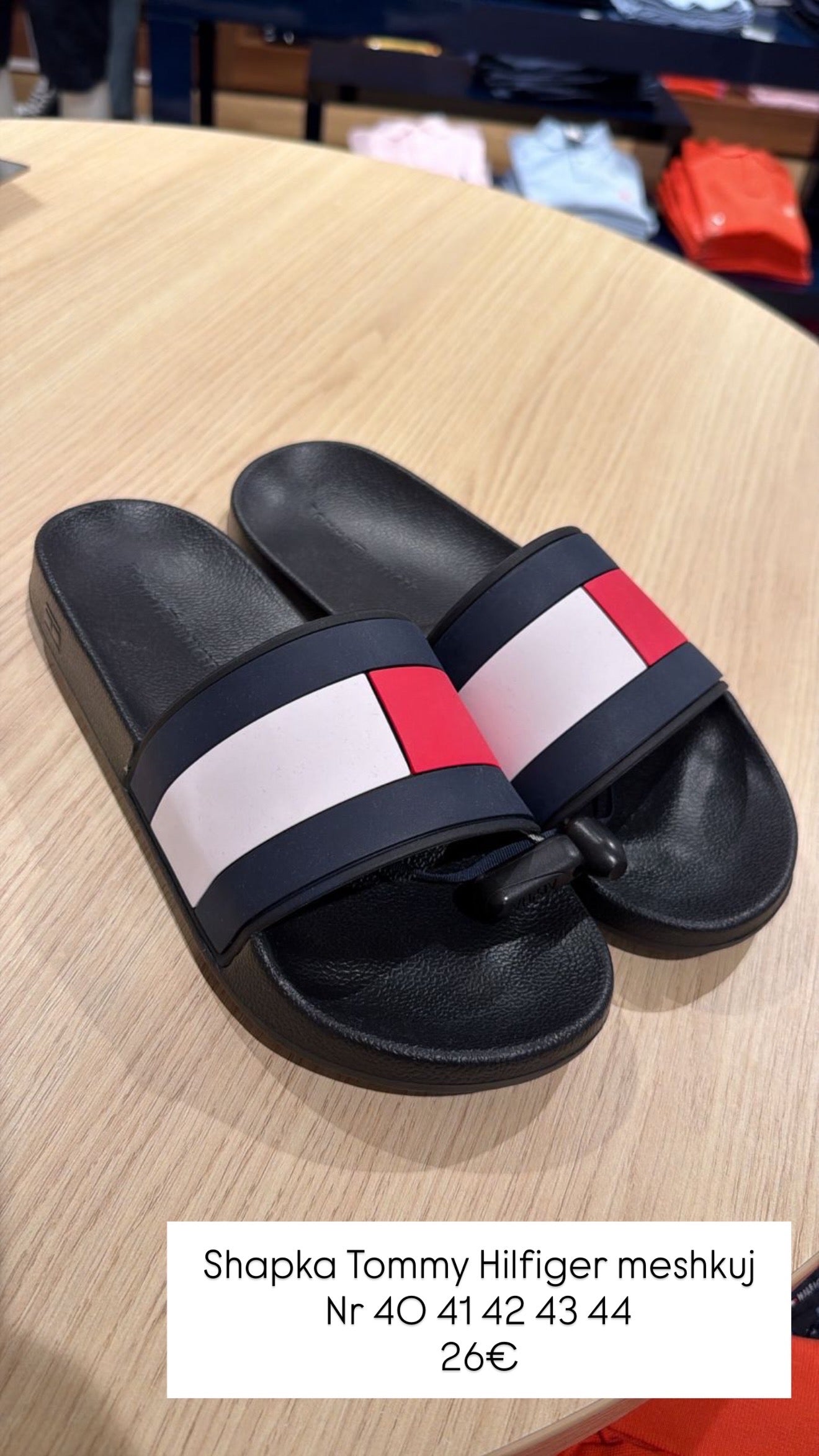 Shapka Tommy Hilfiger (MESHKUJ)(STOCK)